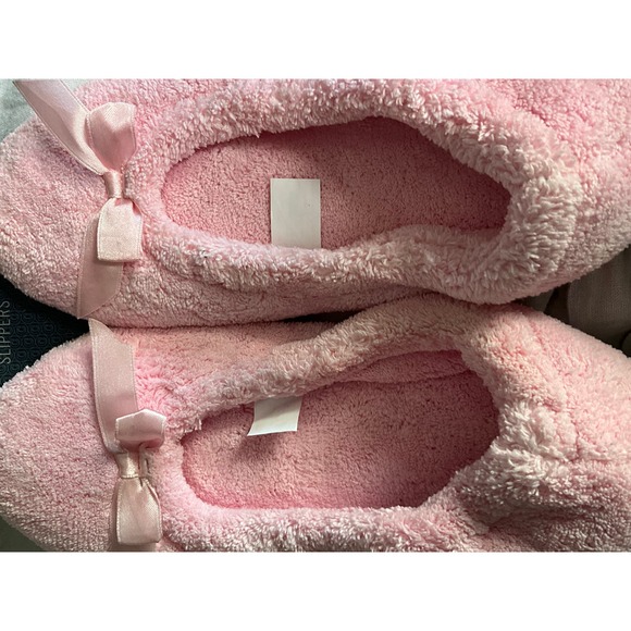 NOS CHEROKEE SuPeR PLUSH house slippers PINK 8-9 - Picture 1 of 4